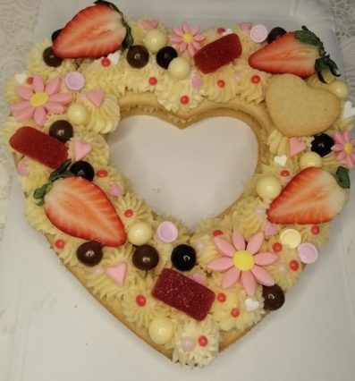 Tarta Adikosh