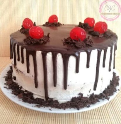 Tarta de chocolate y nata