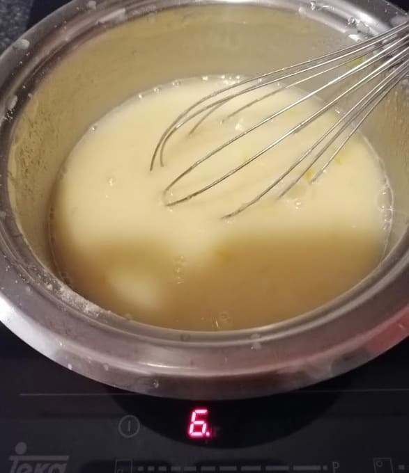 crema para el bizcocho de limón glaseado