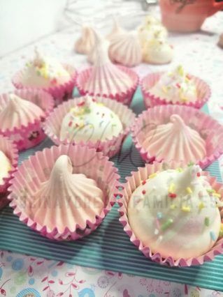Suspiros de merengue en capacitos